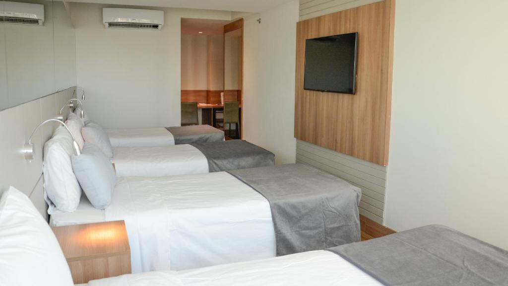 Hotel Atlântico Travel Copacabana - 豪华四倍房间