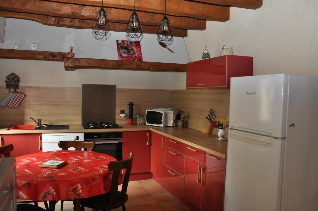Perrault Gites - Three-Bedroom House
