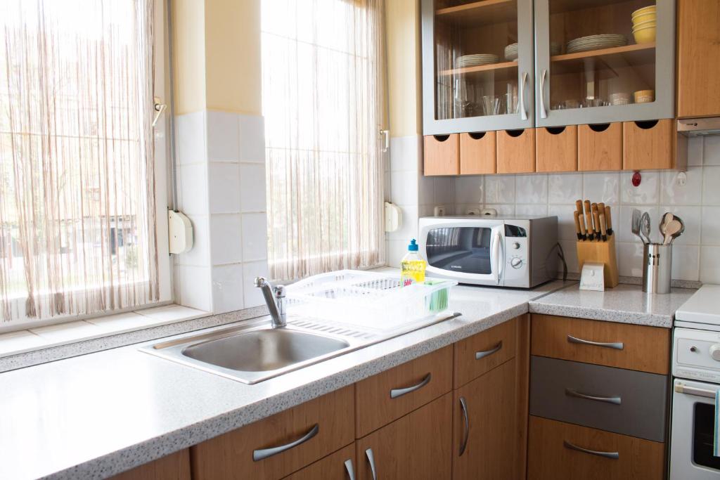 Titán Apartman 5700 Gyula, Harruckern tér 8. kép - 1