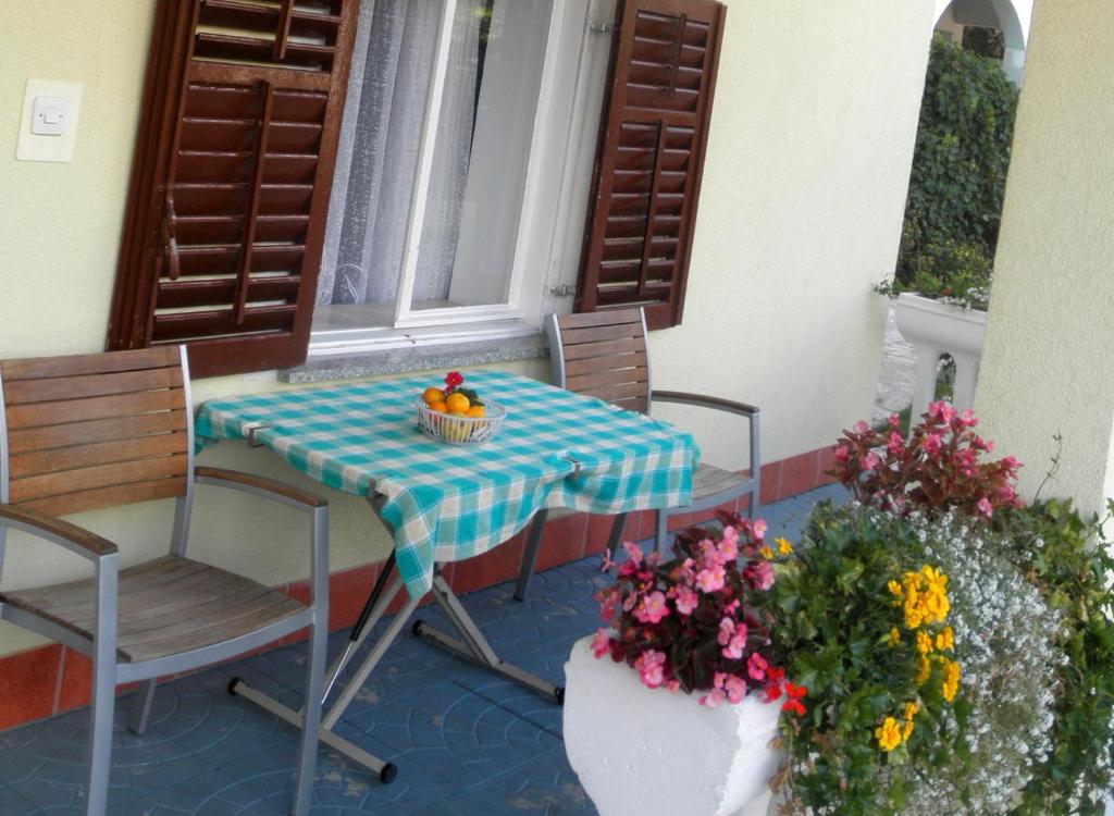 Fotografie z fotogalerie ubytování Apartmani Delfin v destinaci Grebaštica