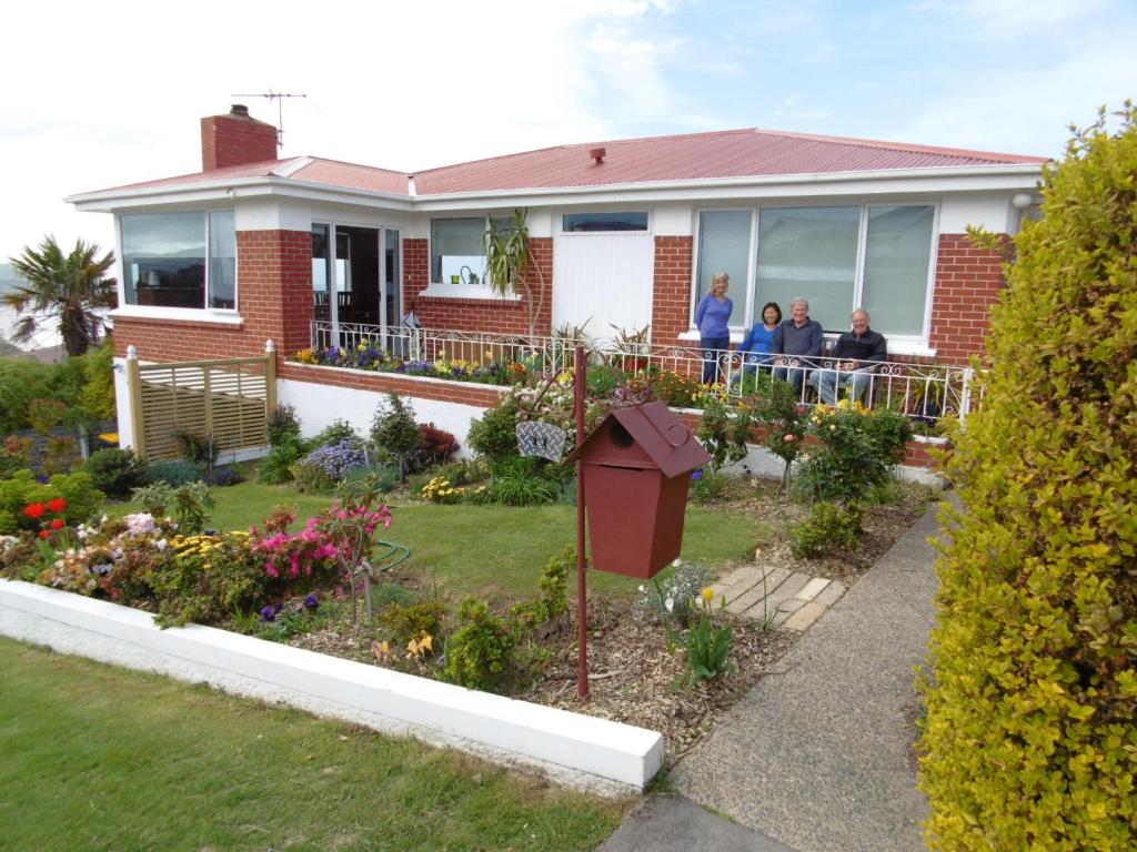 Zahrada ubytování Rosemount B&B by the Sea St Clair
