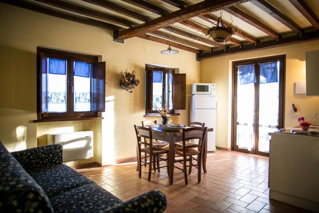 AGRITURISMO La Tenuta Dei Ricordi - Apartamento De Dos Dormitorios (6 Adultos)