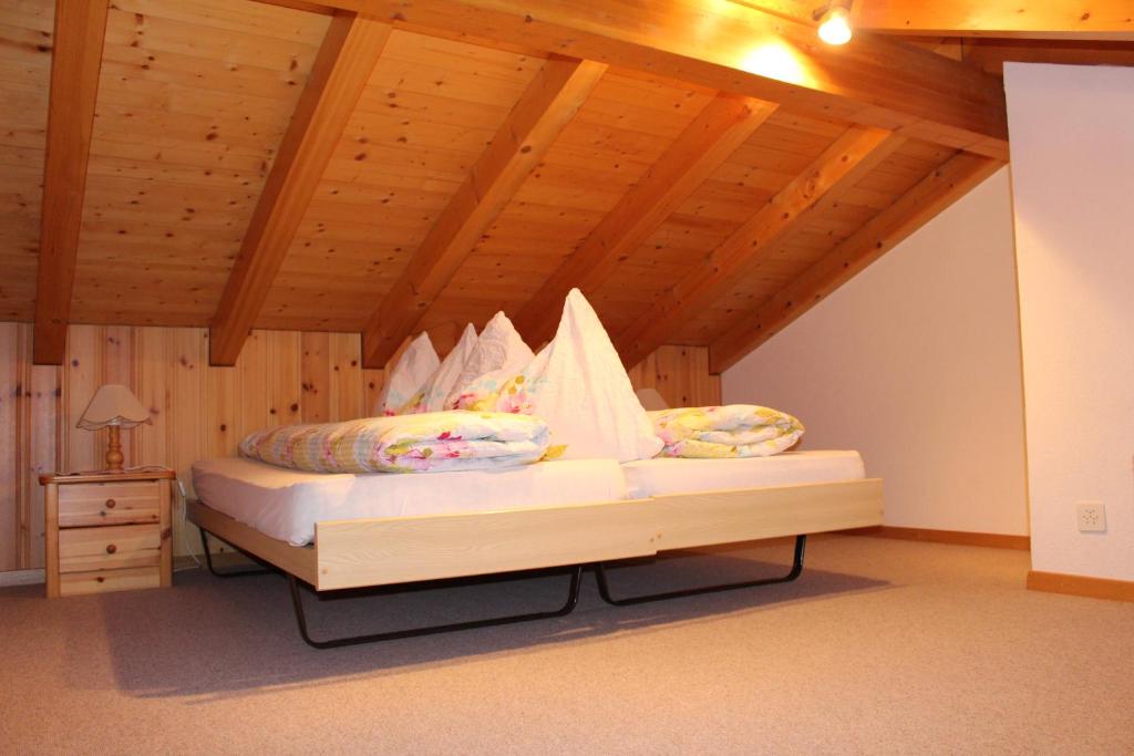 Een bed of bedden in een kamer bij Chalet Spinne