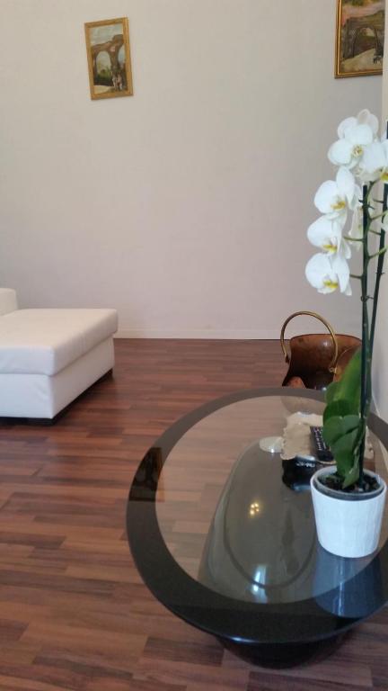 A seating area at Trastevere four seasons Valadier