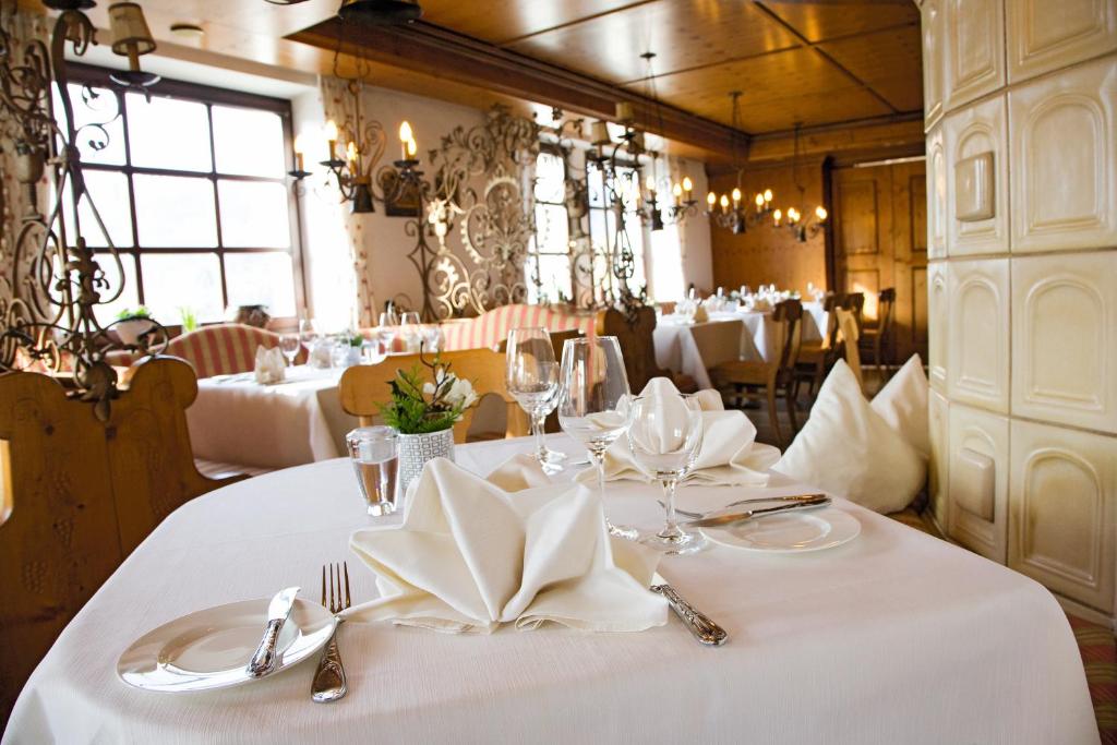 Restaurace v ubytování Hotel Weis