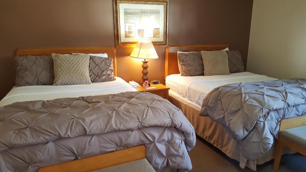 Starlight Lodge at Rockport Harbor photo