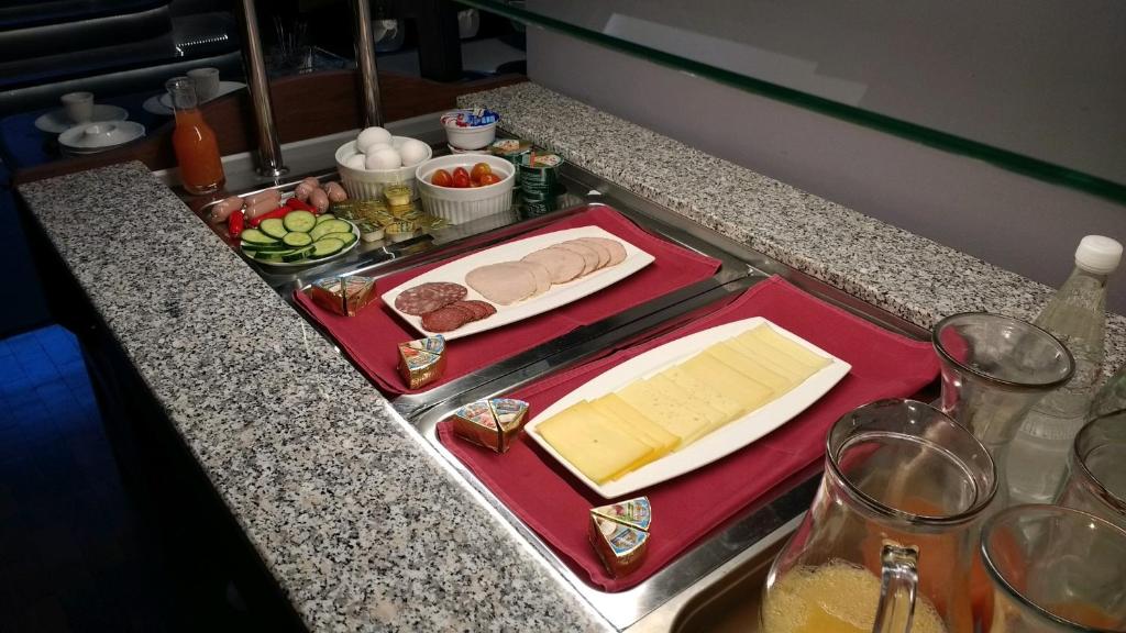 Jídlo v hotelu nebo okolí