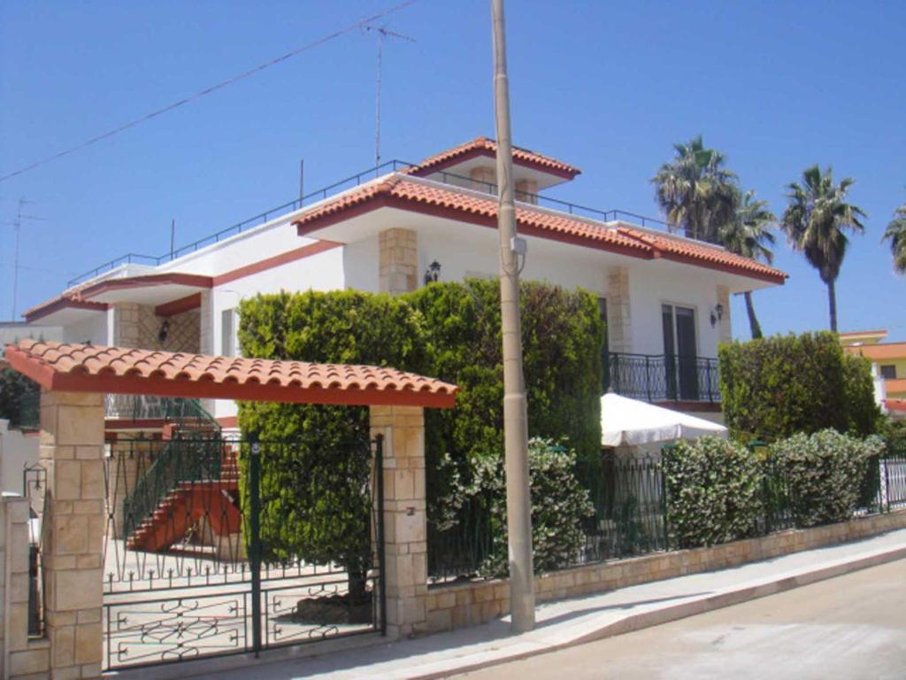 The building in which the holiday home is located