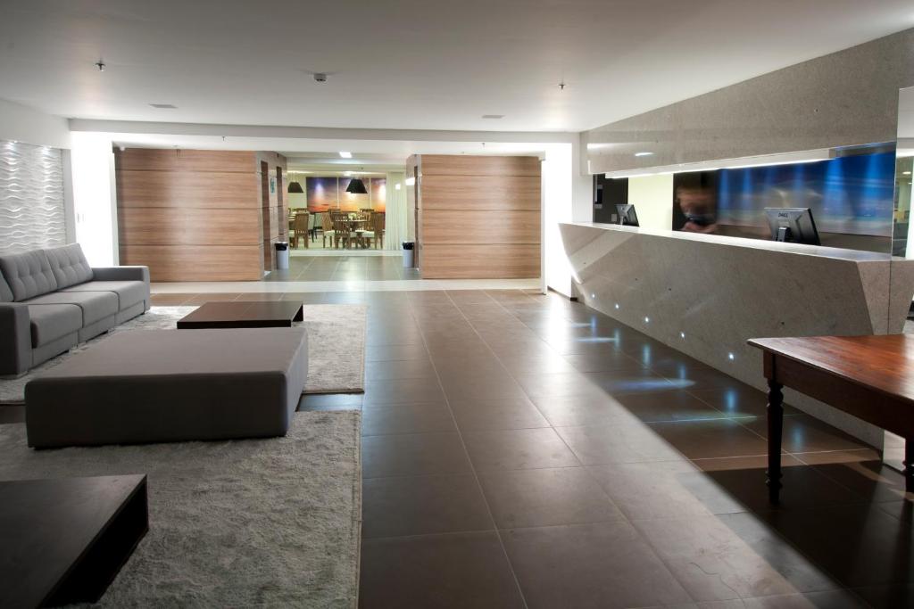  Ritz Suites Lifestyle
