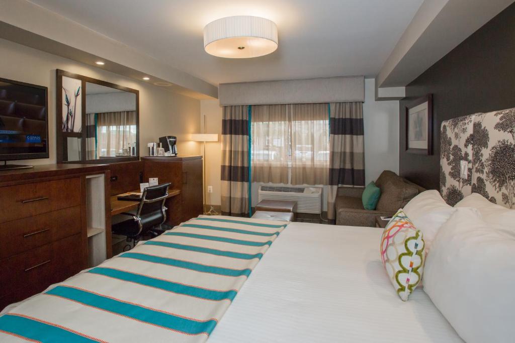 The Kenilworth Hotel - Newark Airport Westにあるベッド