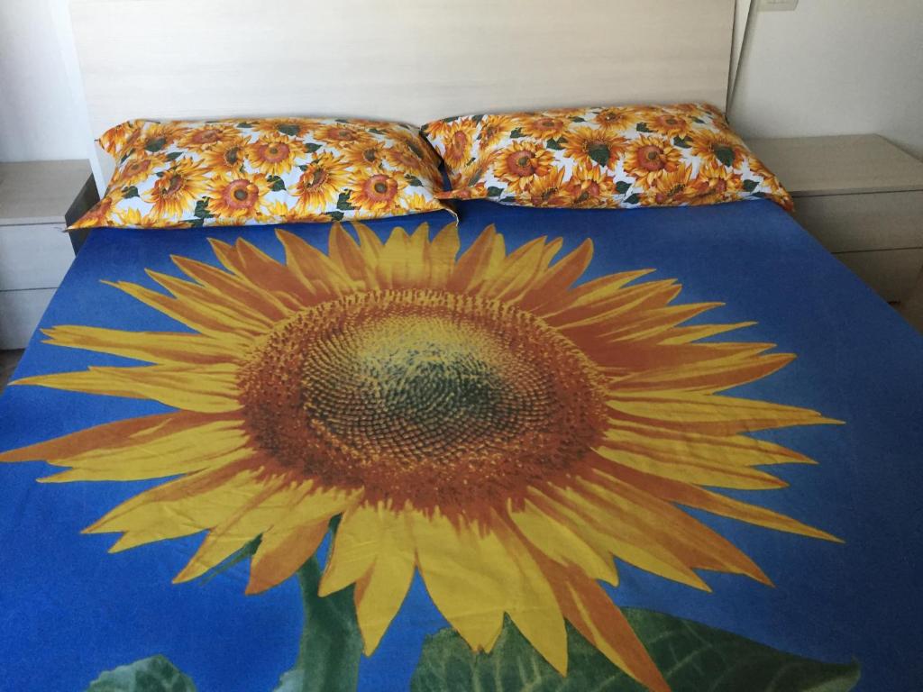 Posteľ alebo postele v izbe v ubytovaní Salieri Apartment