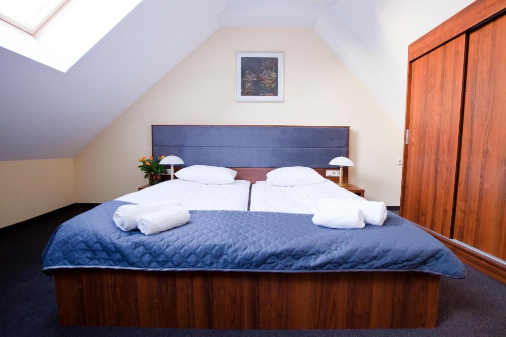 Aparthotel W Palacu - Resim 13