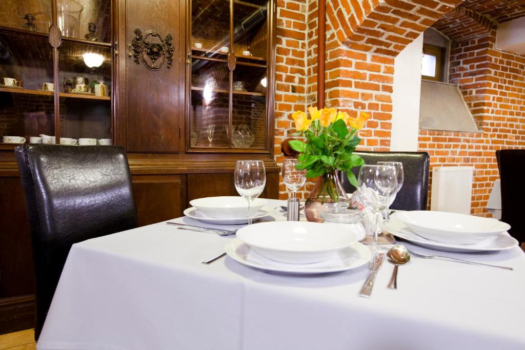 Aparthotel W Palacu - Resim 22