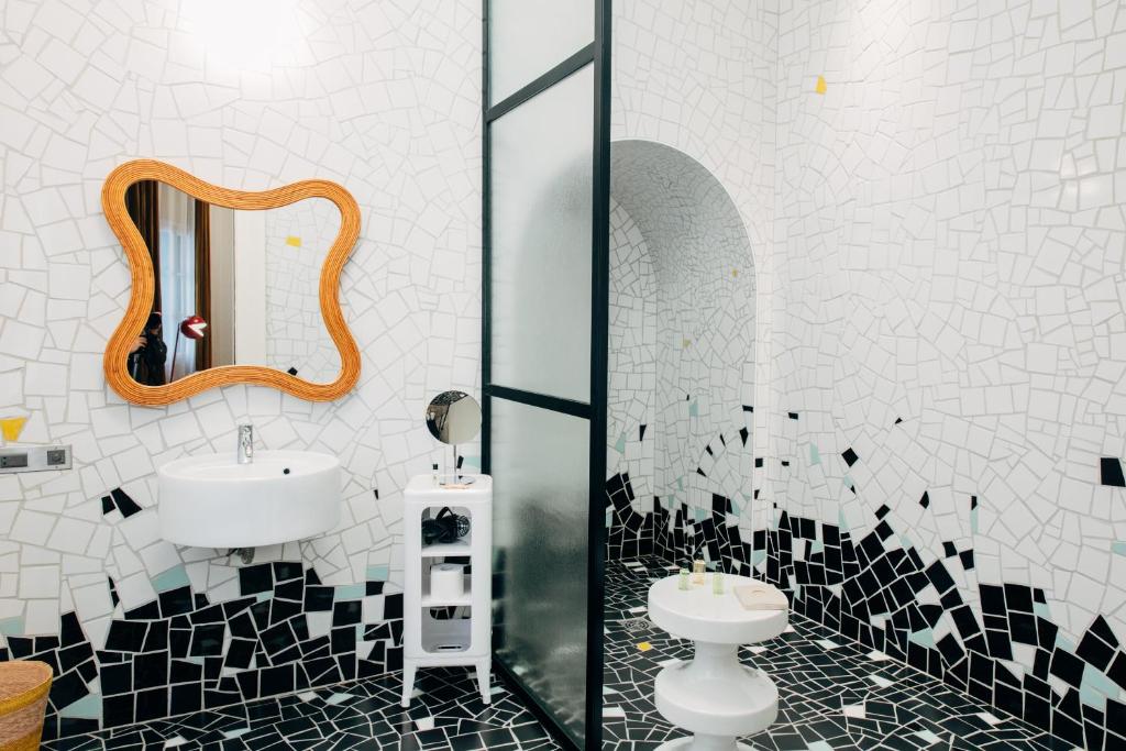 Koupelna v ubytování Hôtel Du Cloître