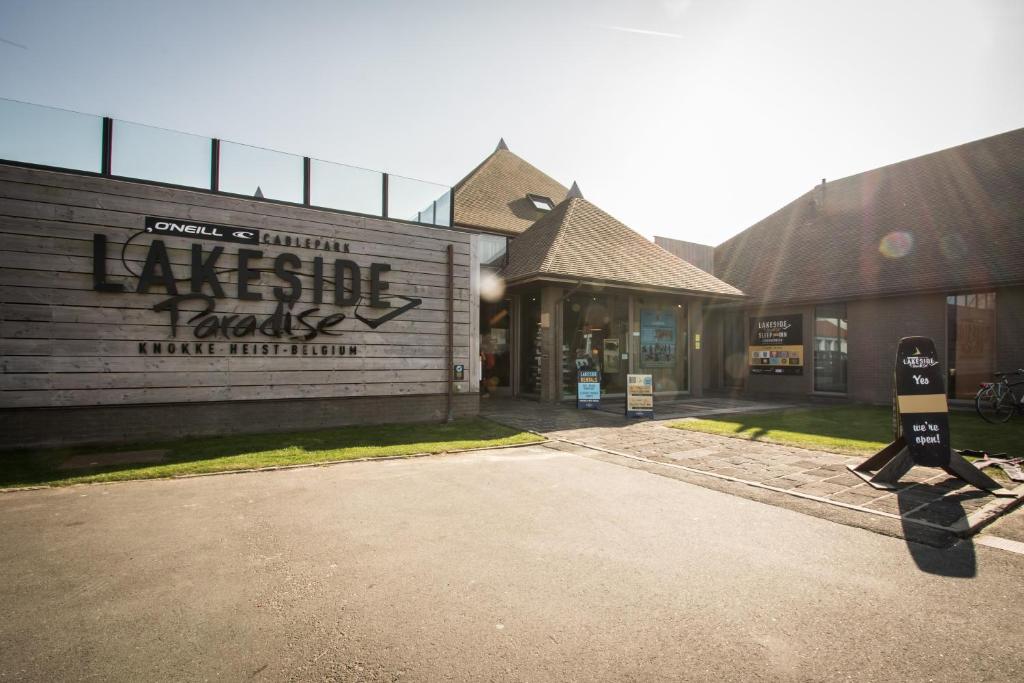 Fotografie z fotogalerie ubytování Lakeside Paradise Sport Hostel v destinaci Knokke-Heist