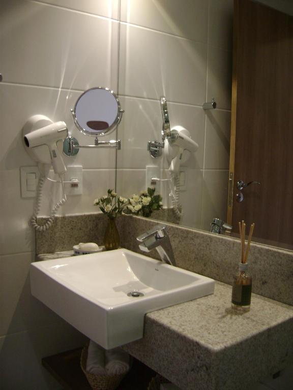  Flat Particular Pedra Azul