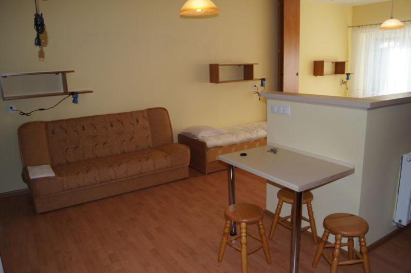 Apartamenty Gościnne Med-Palace - Estudio