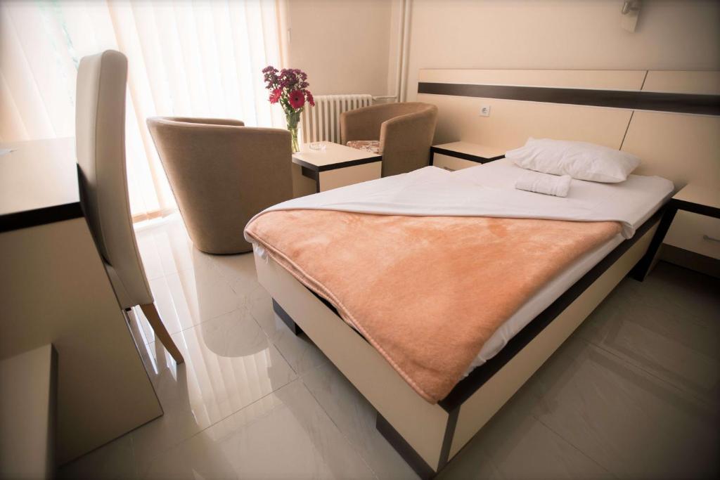 Hotel Zelengora - Tweepersoonskamer Met 2 Aparte Bedden