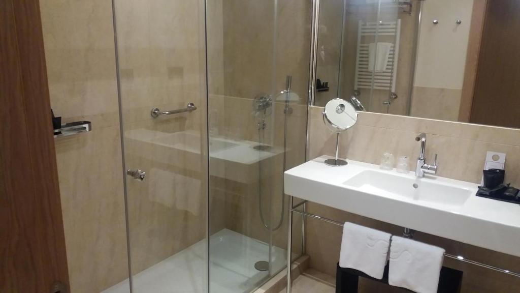 Koupelna v ubytování Gran Hotel Sardinero