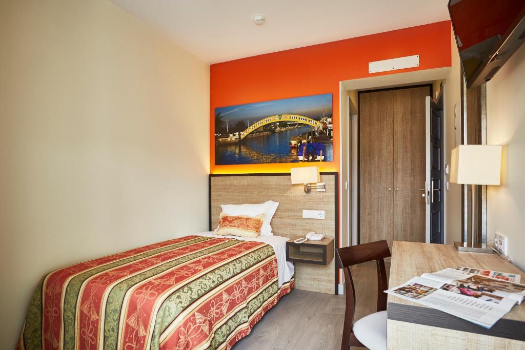 Suites & Hostel Cidade Aveiro - 1