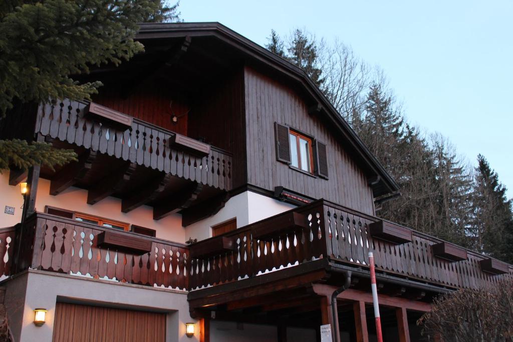 Budova, kde se apartmán nachází