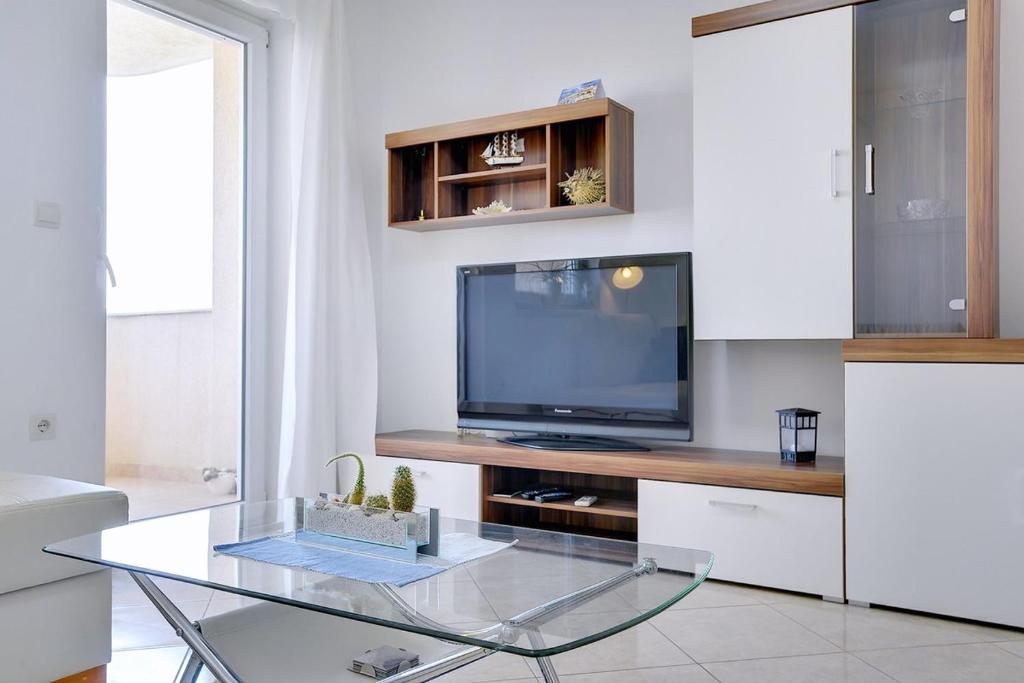 Kuchyň nebo kuchyňský kout v ubytování Apartment Frlan