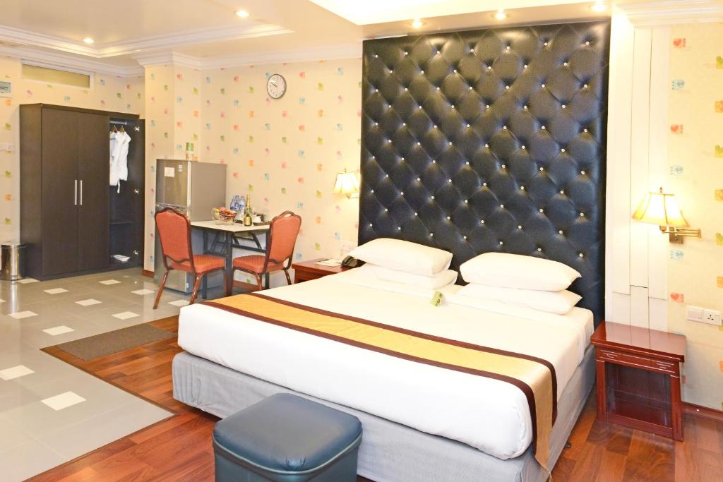 Hotel Grand United - Ahlone Branch - Studio