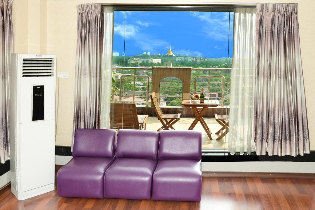 Posezení v ubytování Hotel Grand United - Ahlone Branch