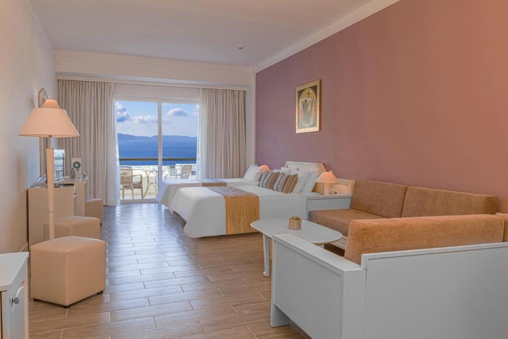 Posezení v ubytování Kipriotis Panorama Hotel & Suites