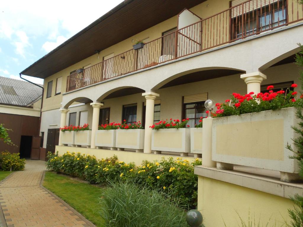 Budova, kde se bed and breakfast nachází