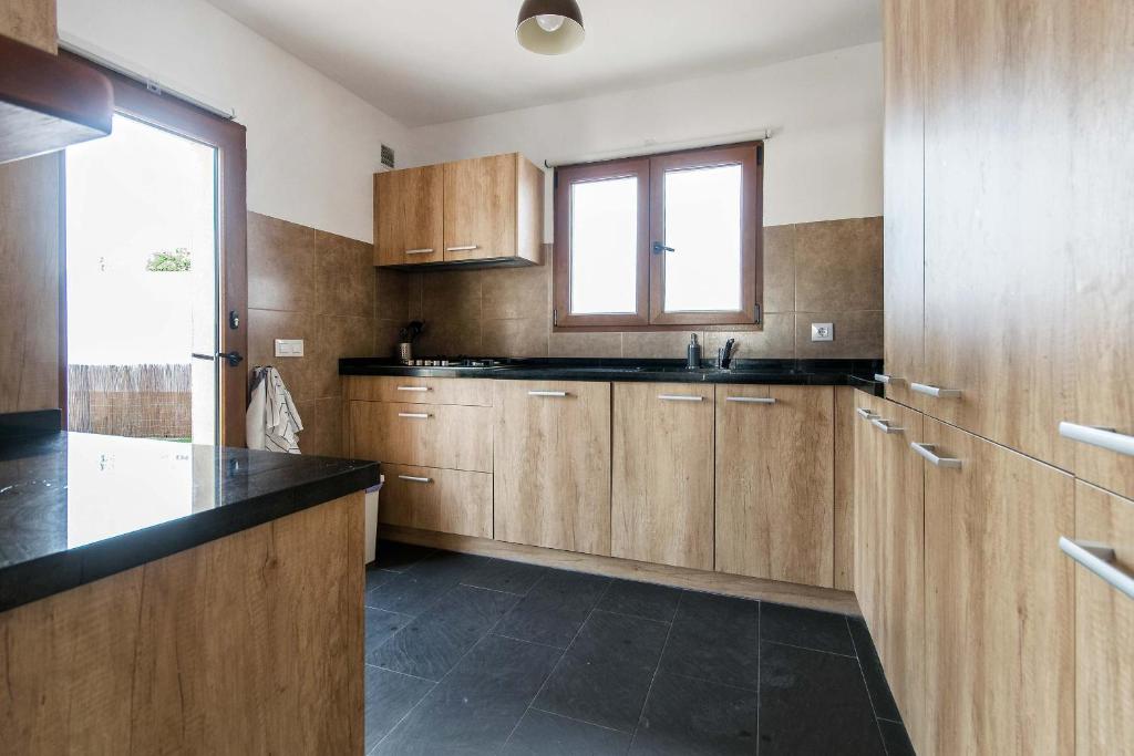 Kuchyňa alebo kuchynka v ubytovaní Villa Finca Sol Javea