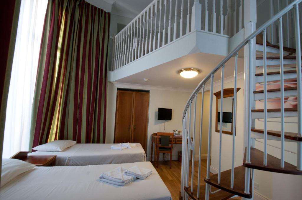 Royal Eagle Hotel - Resim 35