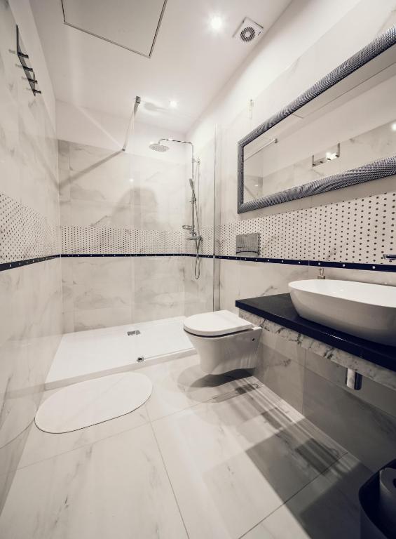 Calliope Apartments - 10