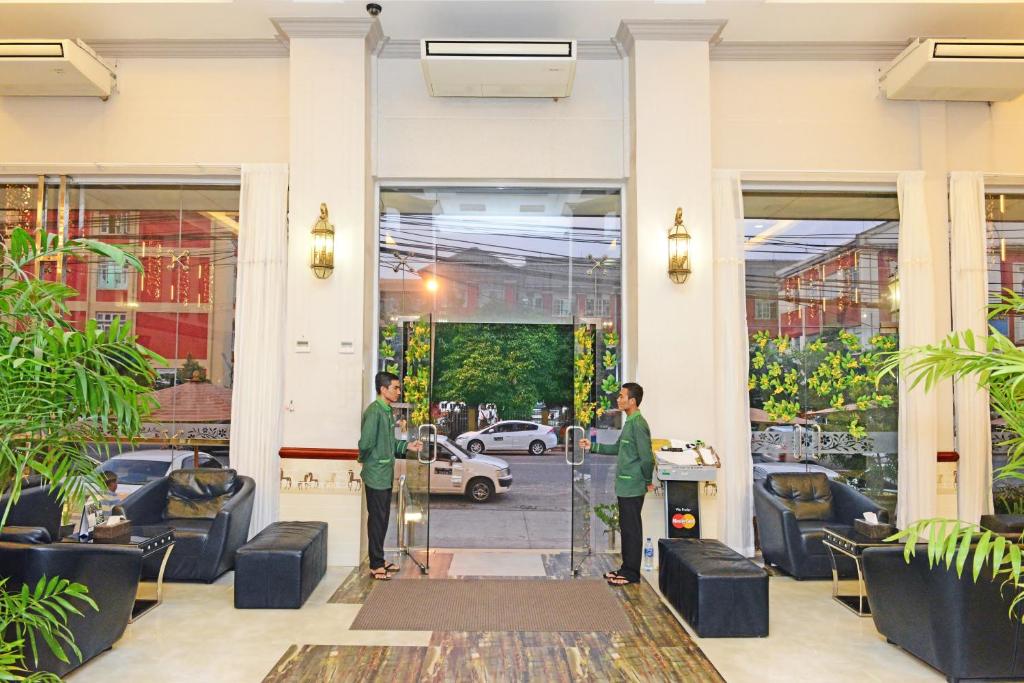 Posezení v ubytování Hotel Grand United - Ahlone Branch