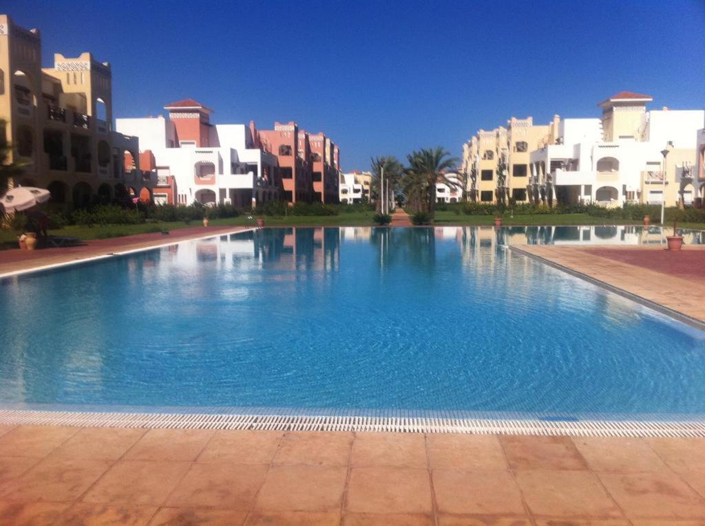 Bel appartement avec piscine - Apartamento Con Vistas Al Jardín