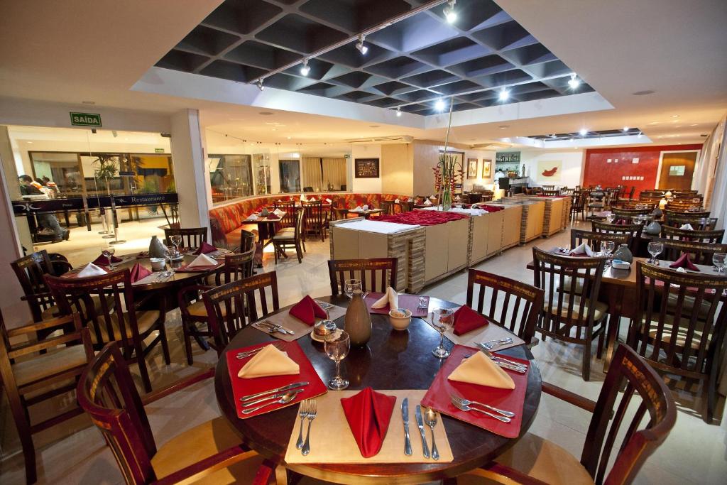  Del Canto Hotel