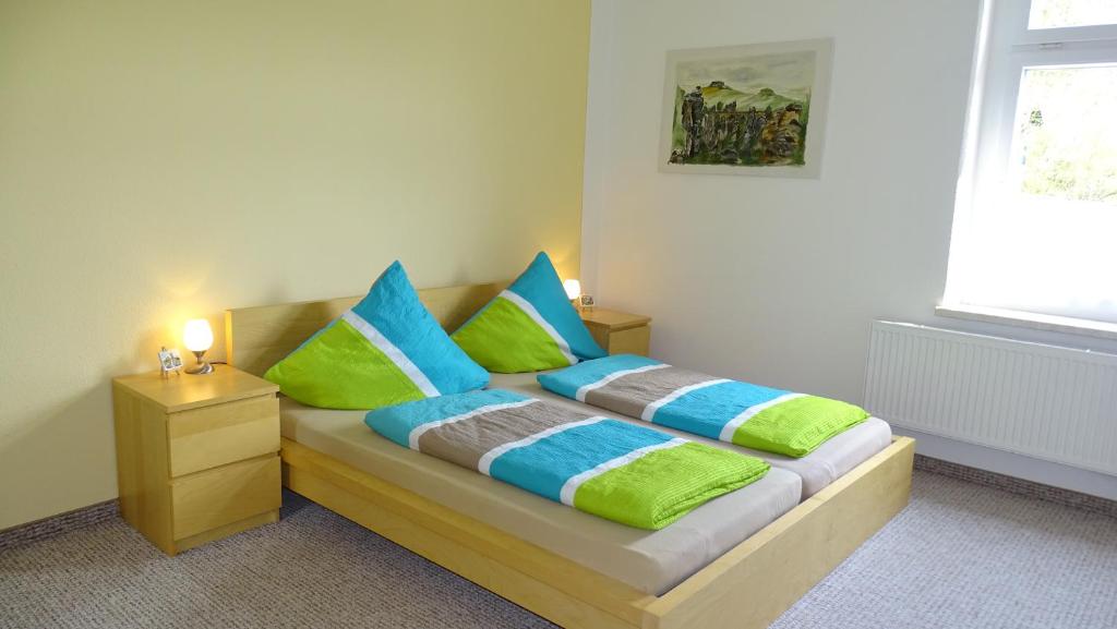 Postel nebo postele na pokoji v ubytování Ferienwohnung "Möller"