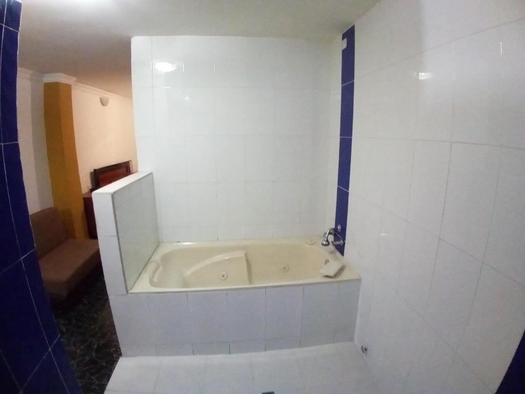 Koupelna v ubytování Hotel Brisas De Calima
