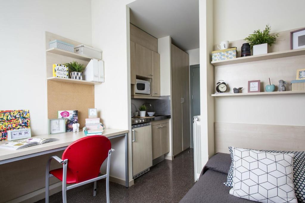 Kuchyň nebo kuchyňský kout v ubytování Residencia Universitaria Resa Los Abedules
