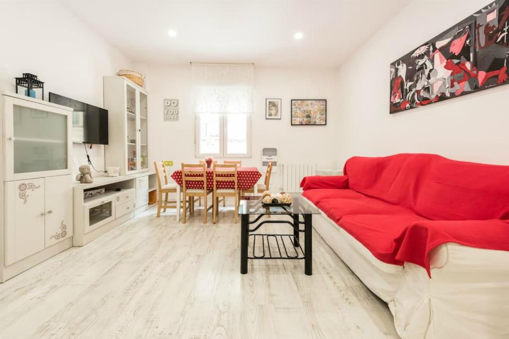 En sittgrupp på Apartamento Condes de Barcelona