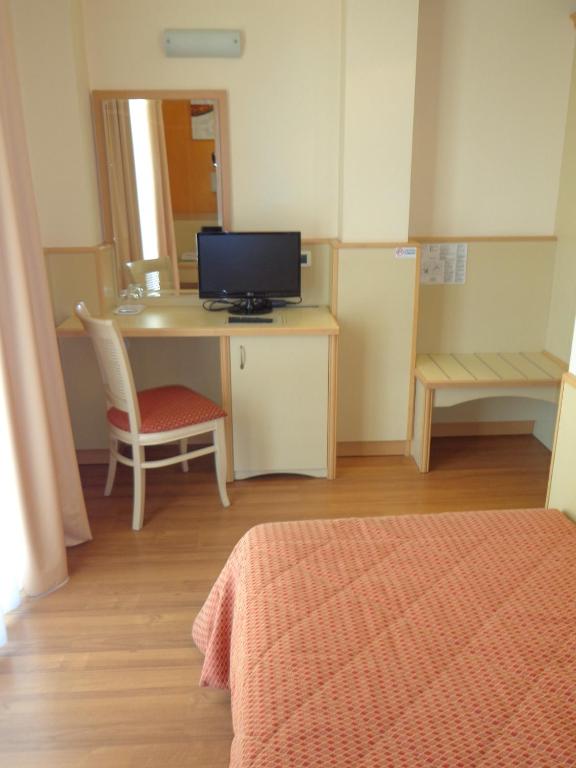 Hotel La Rondine - 8