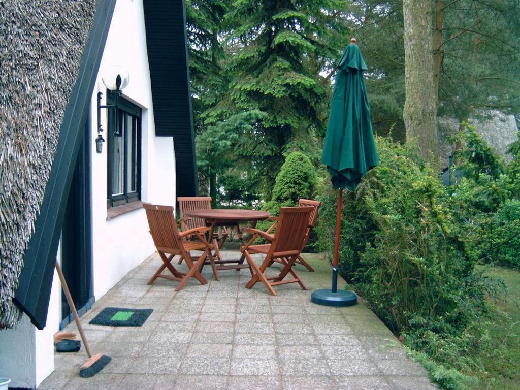 Zahrada ubytování Reetdach-Ferienhaus in Quilitz
