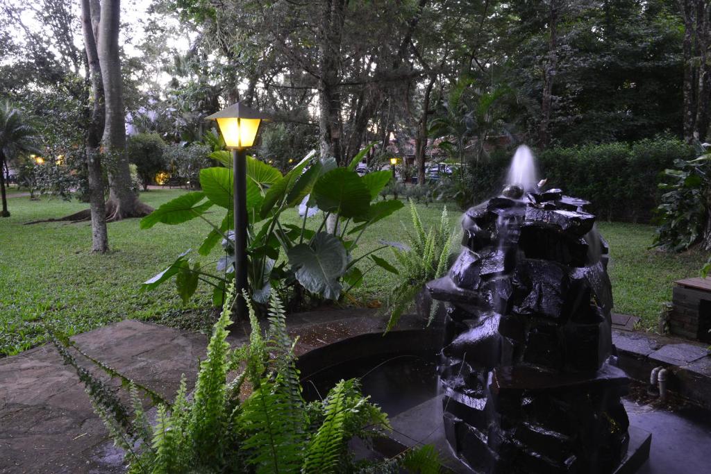 Giardino di Hotel Restaurant Papillon