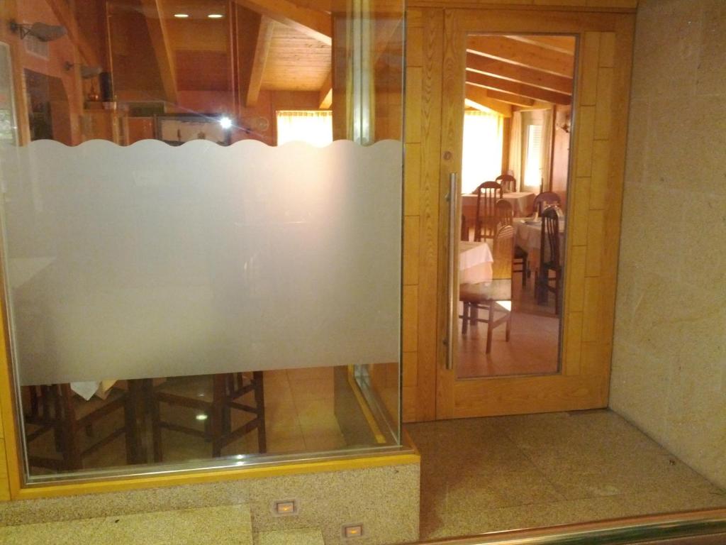 a view of a glass door of a room at Doade in Hio