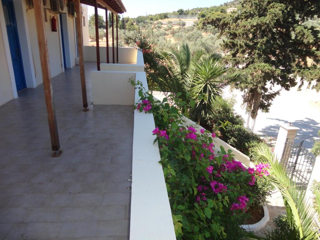Balkón nebo terasa v ubytování Lianos Hotel Apartments