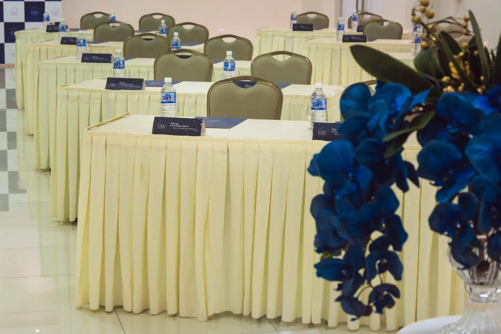  CEU PALMAS Hotel