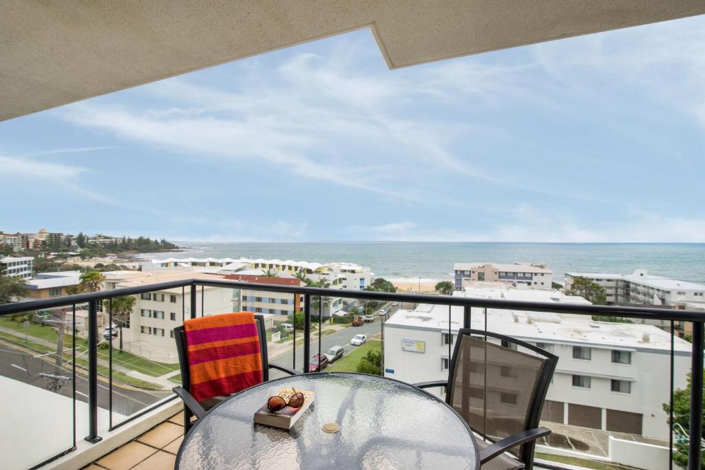 Nespecifikovaný výhled na moře nebo výhled na moře při pohledu z aparthotelu