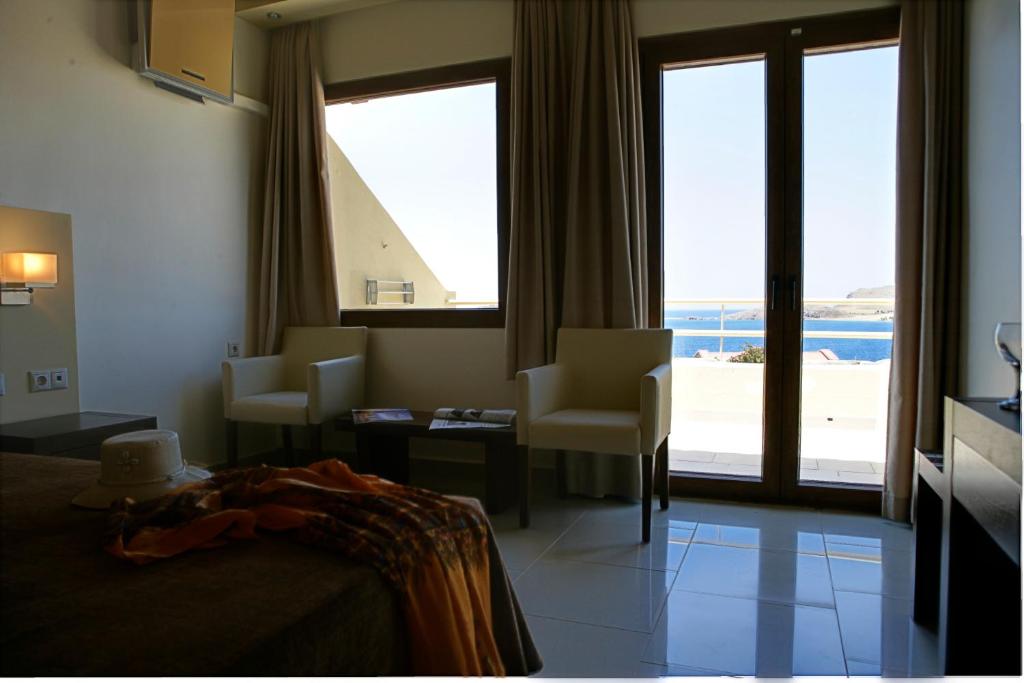 Lemnos Village Resort Hotel - 家庭房 -  2间相互联系的房间