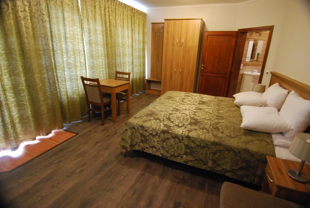 Ivanek guest house - 2