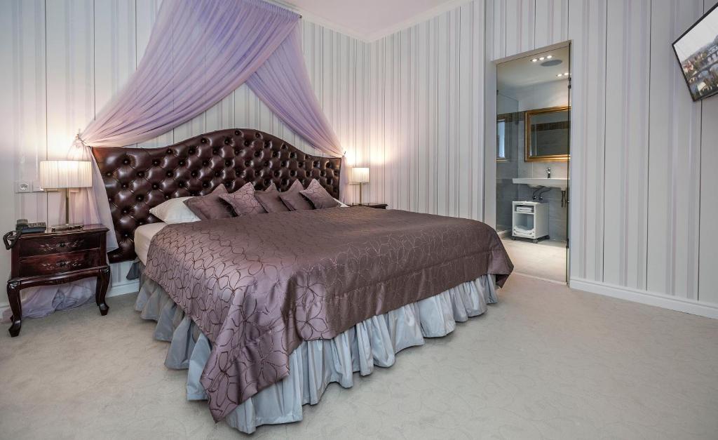 Postel nebo postele na pokoji v ubytování Hotel Hoffmeister